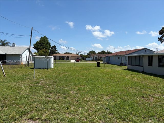 653 NE Atlas Avenue, Palm Bay, FL 32905