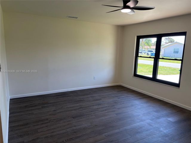 653 NE Atlas Avenue, Palm Bay, FL 32905