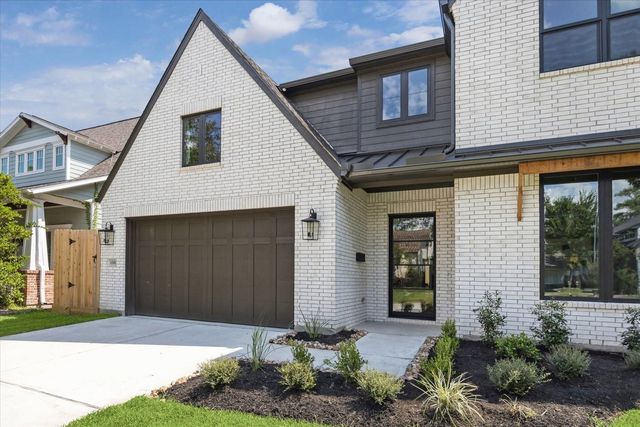 1341 Candlelight Lane, Houston, TX 77018