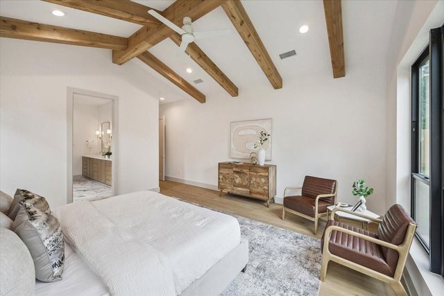 1341 Candlelight Lane, Houston, TX 77018