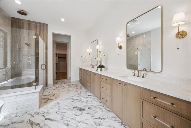 1341 Candlelight Lane, Houston, TX 77018