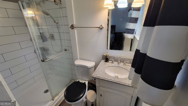 128 Wassaw Road, Savannah, GA 31410