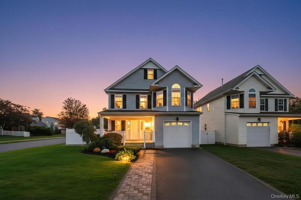 118 Franklin Avenue, East Northport, NY 11731