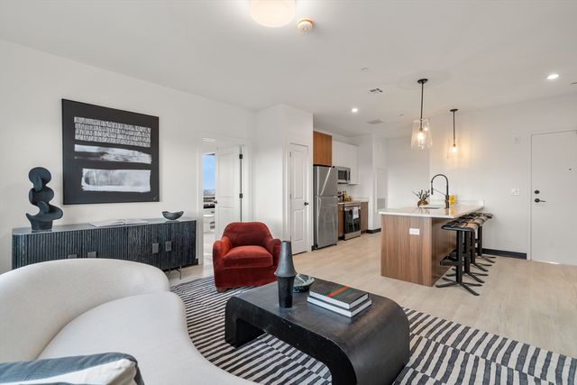 600 Broadway 211, Everett, MA 02149