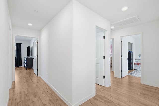 3176 Huntington St, Lincoln, CA 95648