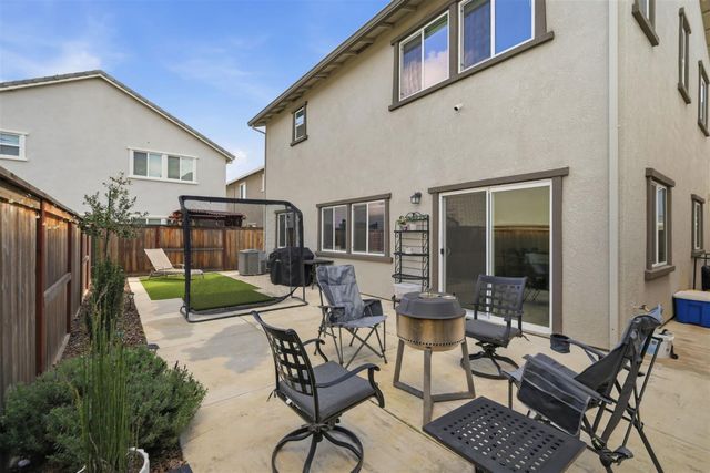 3176 Huntington St, Lincoln, CA 95648