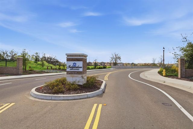 3176 Huntington St, Lincoln, CA 95648