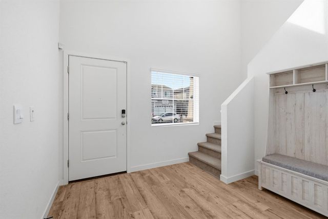 3176 Huntington St, Lincoln, CA 95648