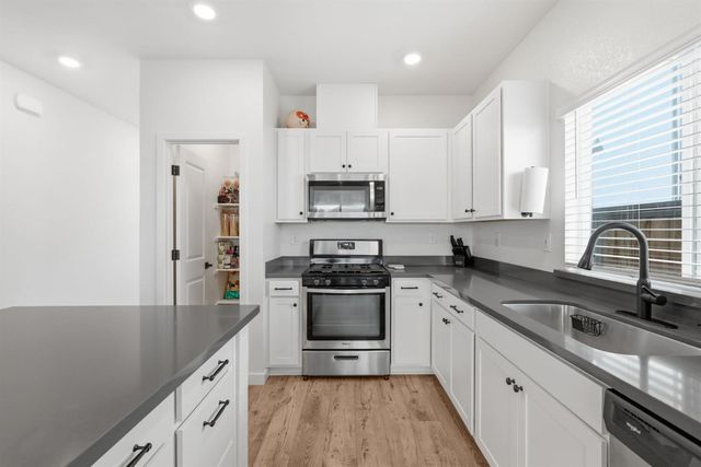 3176 Huntington St, Lincoln, CA 95648