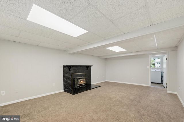 15215 CALEXICO LN, Woodbridge, VA 22193