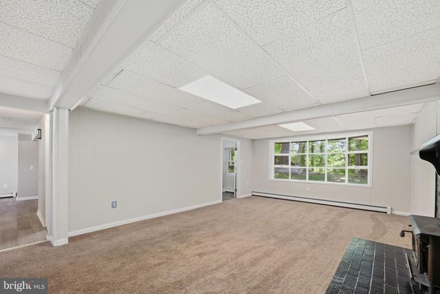 15215 CALEXICO LN, Woodbridge, VA 22193