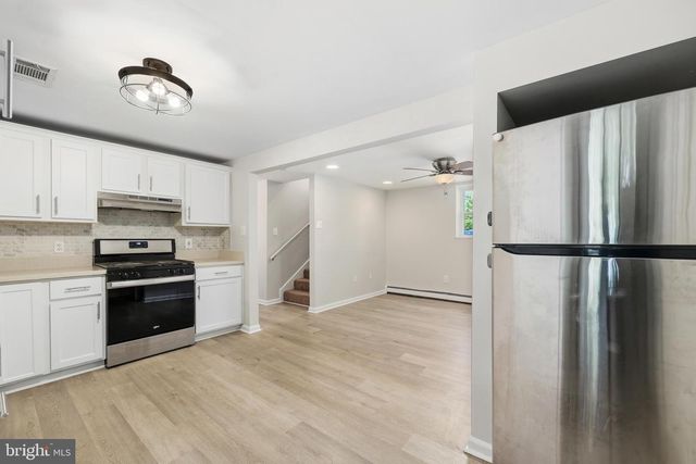 15215 CALEXICO LN, Woodbridge, VA 22193