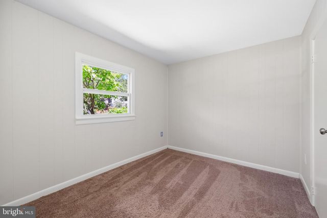 15215 CALEXICO LN, Woodbridge, VA 22193