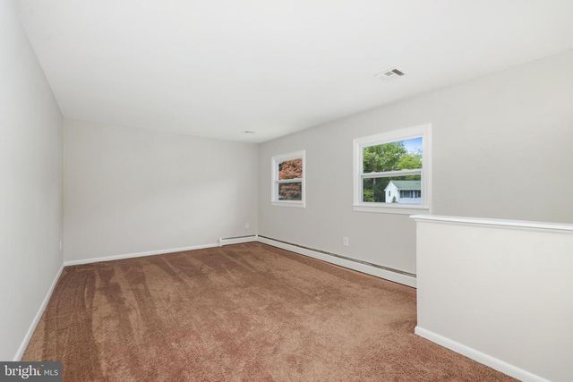 15215 CALEXICO LN, Woodbridge, VA 22193
