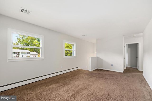 15215 CALEXICO LN, Woodbridge, VA 22193