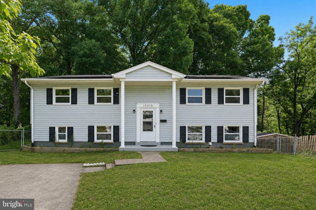 15215 CALEXICO LN, Woodbridge, VA 22193