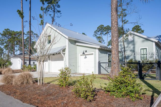 122 Red Ochre Rd, Bluffton, SC 29910