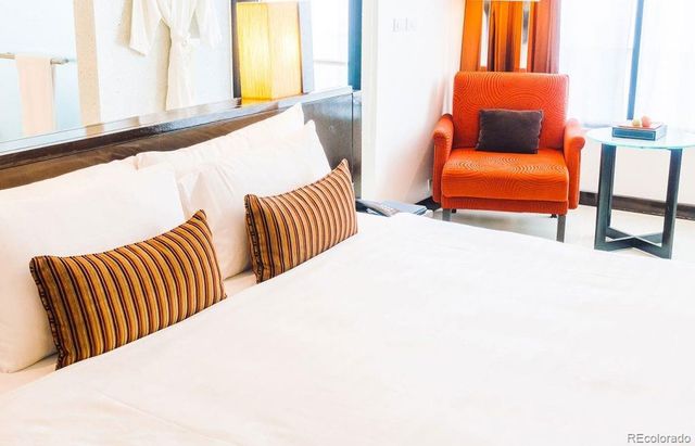 5860 Doc Bar Circle, Sedalia, CO 80135