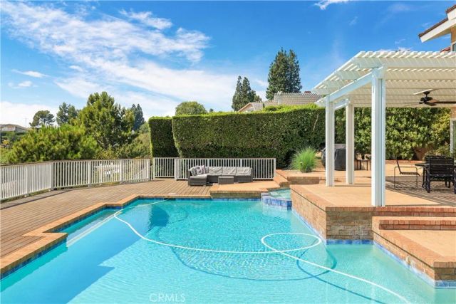 1782 Bridle Path, Santa Ana, CA 92705