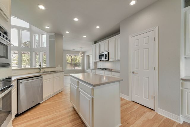 101 Dunford Drive, Heath, TX 75032