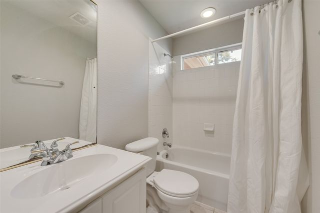 101 Dunford Drive, Heath, TX 75032