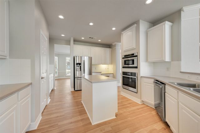 101 Dunford Drive, Heath, TX 75032