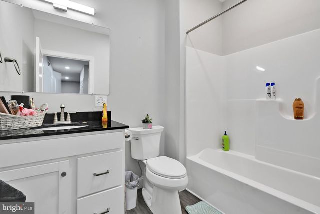 236 W MARKET ST, Jonestown, PA 17038