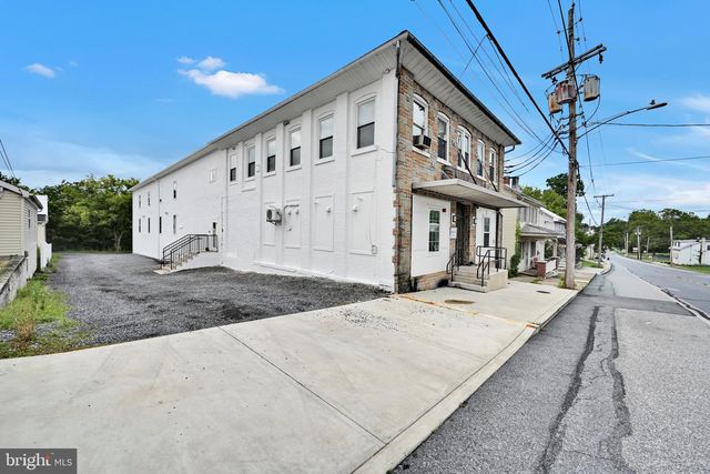 236 W MARKET ST, Jonestown, PA 17038