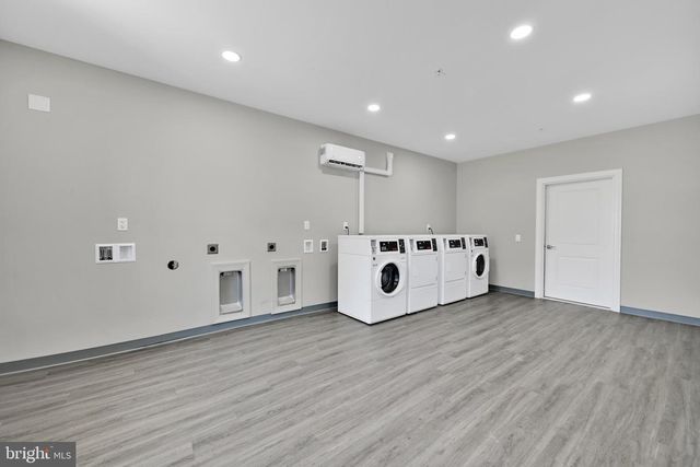 236 W MARKET ST, Jonestown, PA 17038