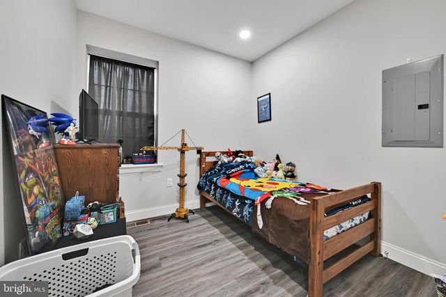 236 W MARKET ST, Jonestown, PA 17038