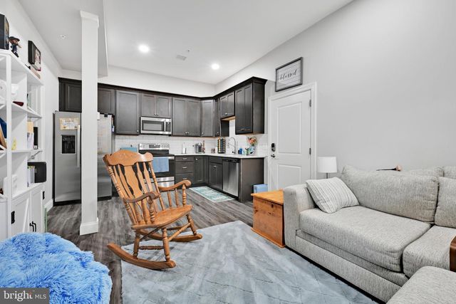 236 W MARKET ST, Jonestown, PA 17038