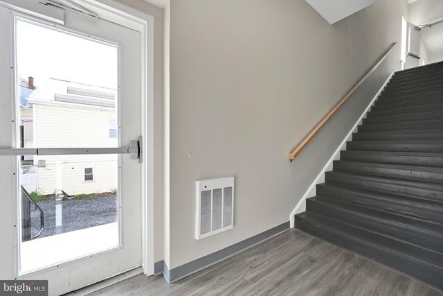 236 W MARKET ST, Jonestown, PA 17038