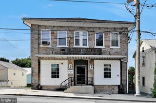 236 W MARKET ST, Jonestown, PA 17038
