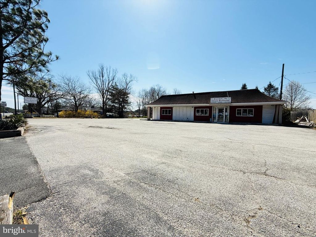 15 E BLACK HORSE PIKE, WILLIAMSTOWN, NJ 08094 — photo 2