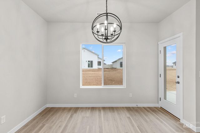 13647 Redway Ct, Caldwell, ID 83607