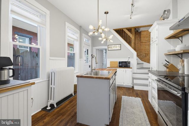 515 W ORANGE ST, Lancaster, PA 17603