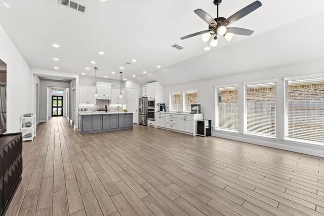 15618 Turtlehead Trail, Conroe, TX 77302