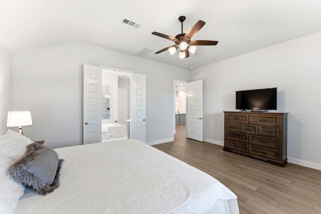 15618 Turtlehead Trail, Conroe, TX 77302