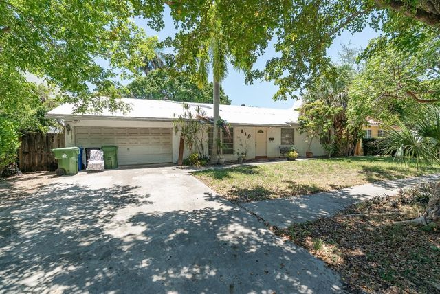 810 SE 10th Street, Fort Lauderdale, FL 33316