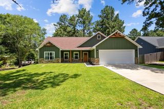 701 Sandy Brook Drive, Lufkin, TX 75901