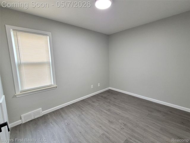 22084 Normandy Avenue, Eastpointe, MI 48021