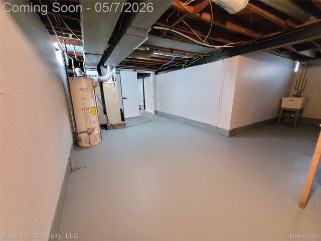 22084 Normandy Avenue, Eastpointe, MI 48021