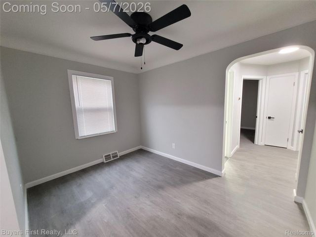 22084 Normandy Avenue, Eastpointe, MI 48021