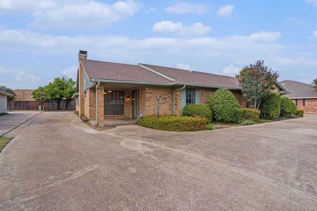 5118 Ledgestone Drive, Fort Worth, TX 76132