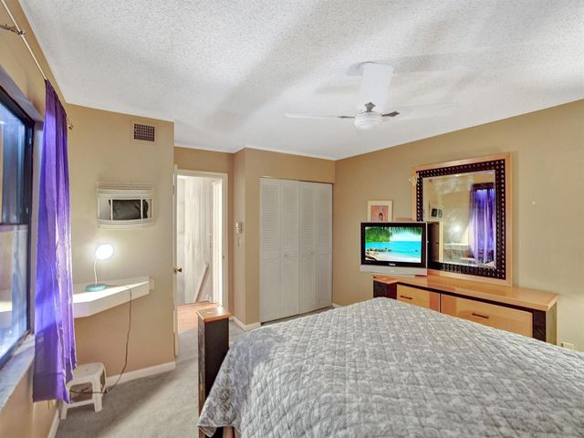 865 NW 29th Avenue A, Delray Beach, FL 33445