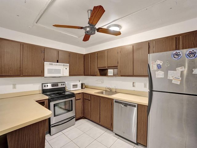865 NW 29th Avenue A, Delray Beach, FL 33445