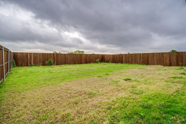 4913 Sagerun Drive, Princeton, TX 75407