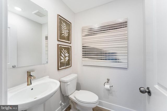 511 DOWNSWING RD, Baltimore, MD 21208