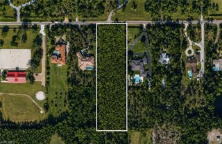 6890 Sandalwood LN, Naples, FL 34109