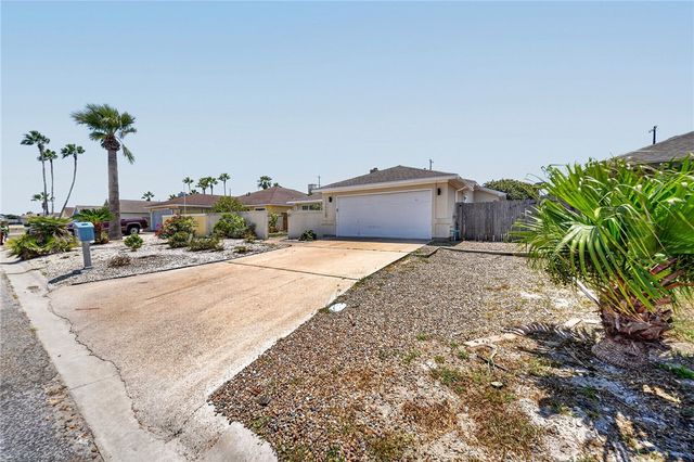 13605 Moro Lane, Corpus Christi, TX 78418